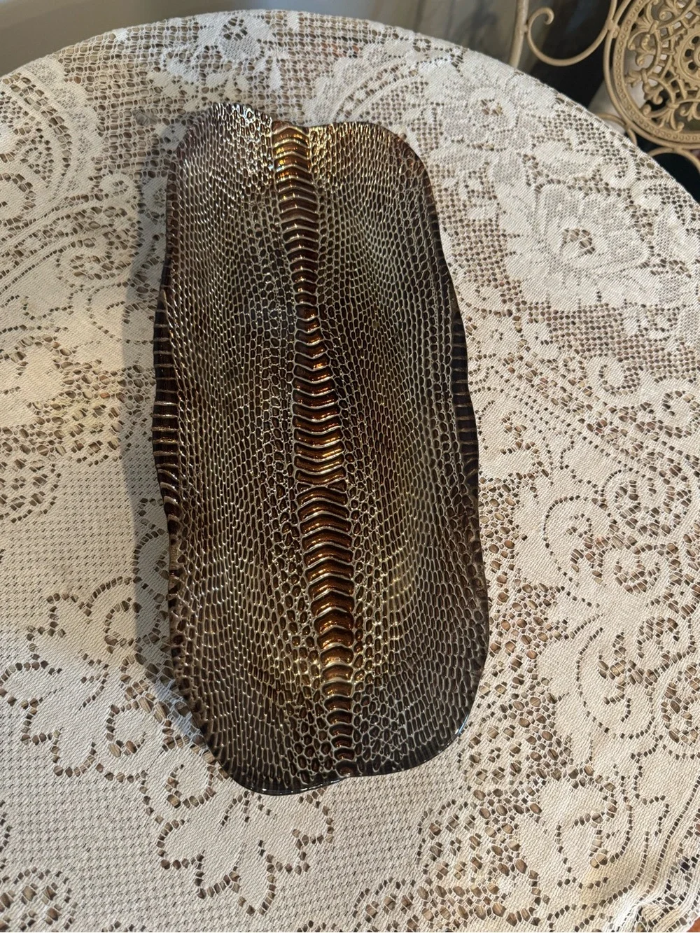 Reptile Feeding Dish - Brown/Gold Decorative Water Bowl
